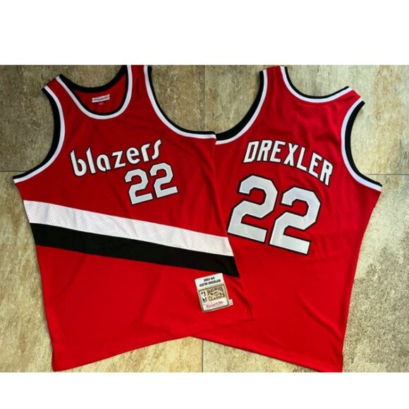 Mens Clyde Drexler Red Stitched Jersey